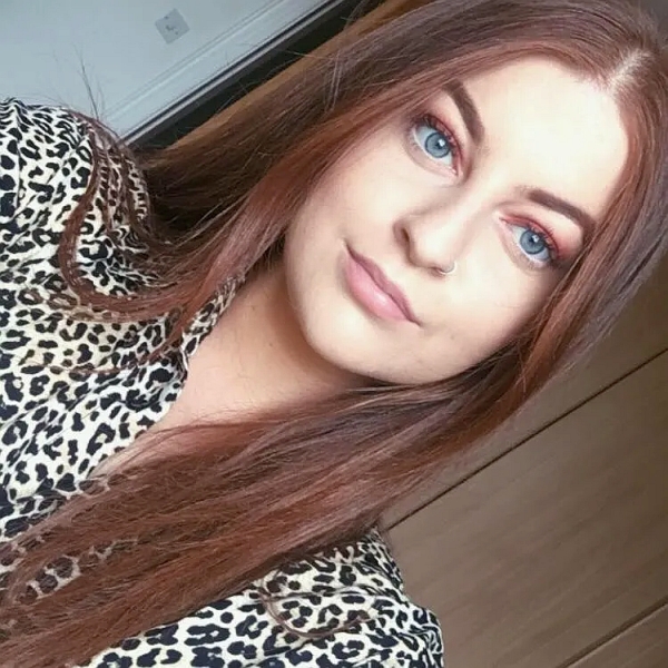 Aoife (Efa), Ierse uitwisselingsstudente die in maart 2019 werd doodgereden bij de Berekuil, Utrecht en voor wie nu een gedenksteen ligt