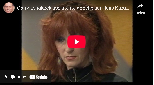 Corry als assistente van goochelaar Hans Kazan in 1989 Avro's Service Salon